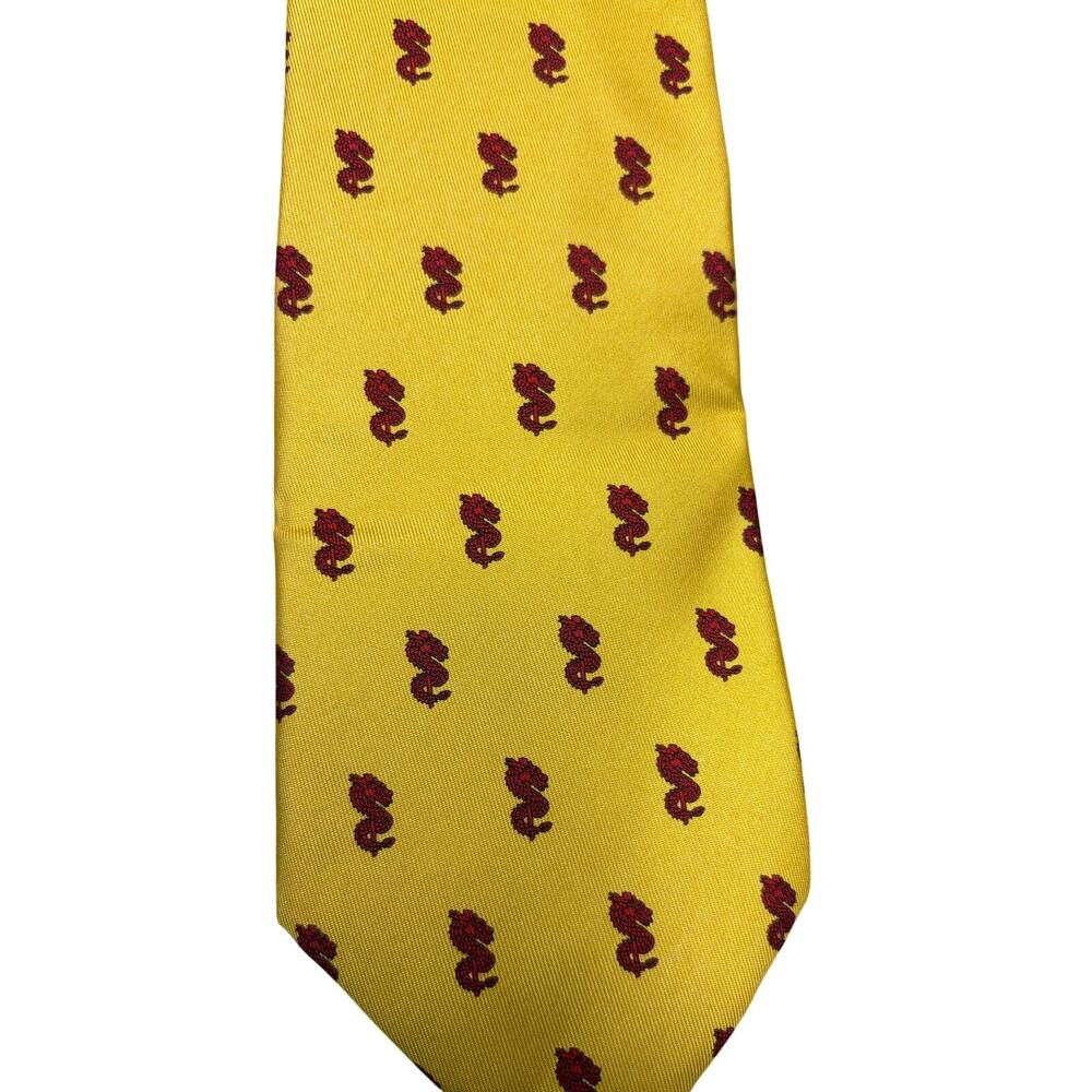 Vineyard Vines Tie Yellow Silk Dragon Print Custom Collection Handmade Men USA - Picture 2 of 8